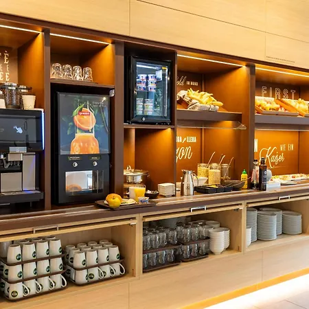 Hotel B&B Hotel Idar-Oberstein 3*