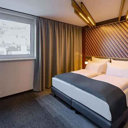 B&B Hotel Idar-Oberstein 3* ايدار أوبرستاين