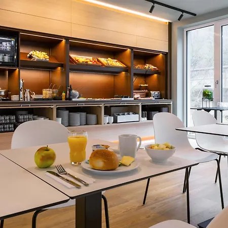 B&B Hotel Idar-Oberstein 3* ايدار أوبرستاين