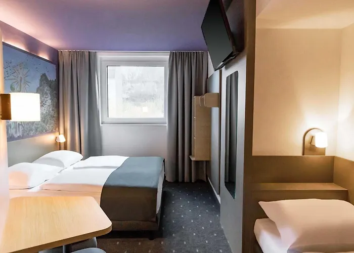 B&B Hotel Idar-Oberstein מלון אידר-אוברשטיין