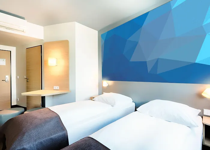 מלון B&B Hotel Idar-Oberstein 3*